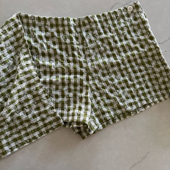 Floral Stitch Green Gingham Checkered Women's Skort Shorts - Picture 2 of 4
